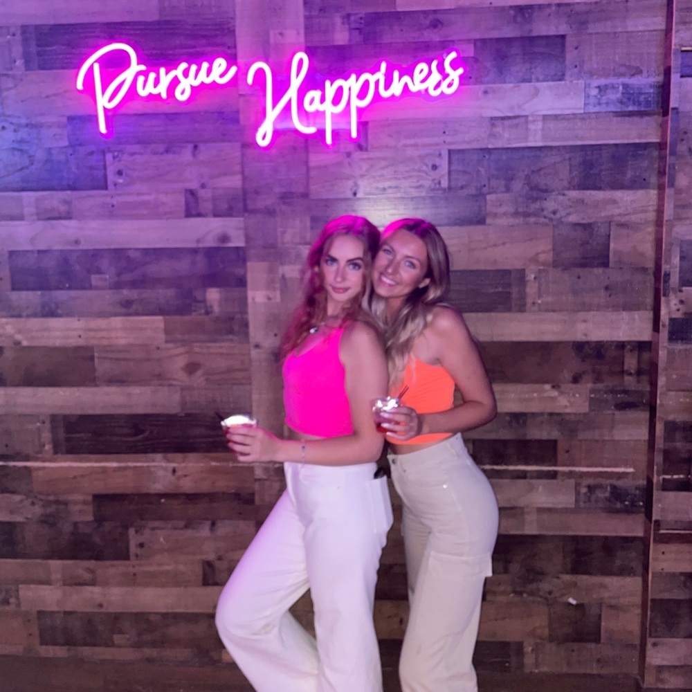 Meet your Posher, Sylvia